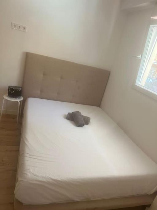 Apart Roy Junto Al Mar 또레비에하 외부 사진